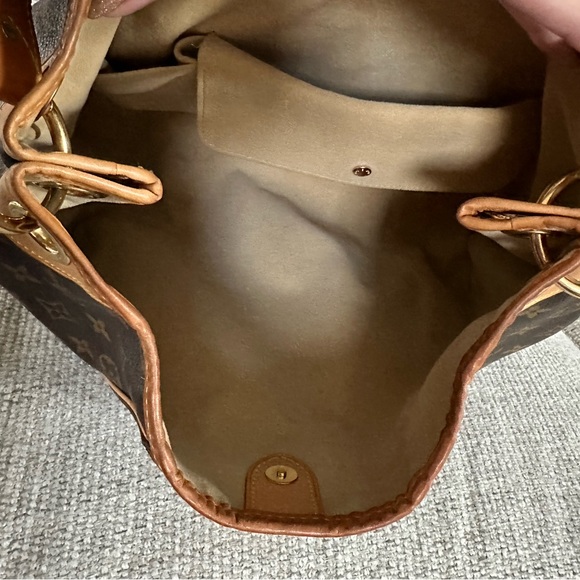 Louis Vuitton Galliera PM - SOLD - Picture 7 of 15